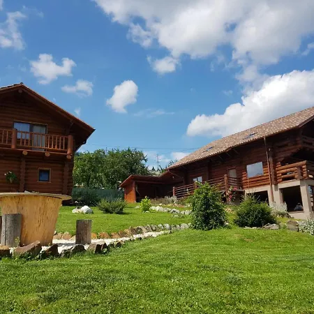 Cabana Vultur2 Strada Popeni Holiday home *